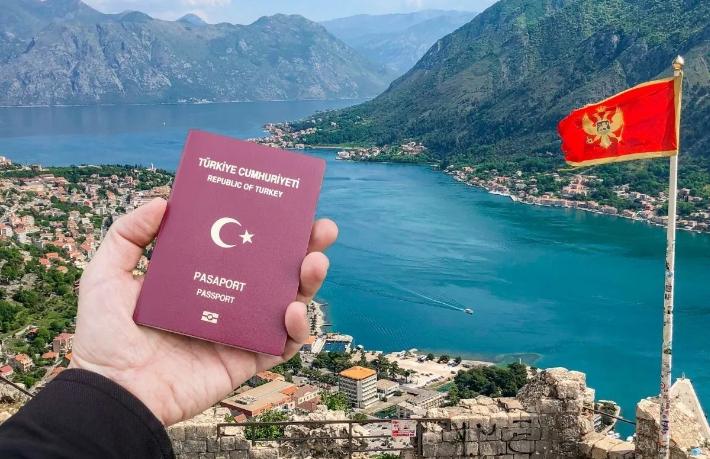 Karadağ'a vizesiz seyahat yeniden başlıyor