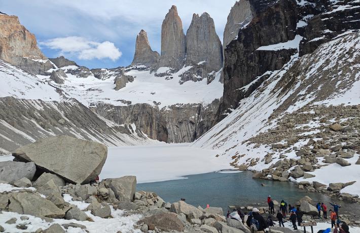 5 turist kar fırtınasında hayatını kaybetti 