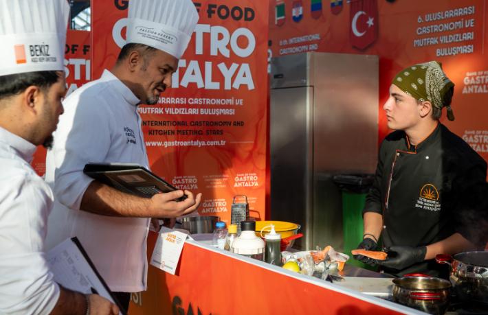 Şeflerin buluşma noktası GastroAntalya başladı