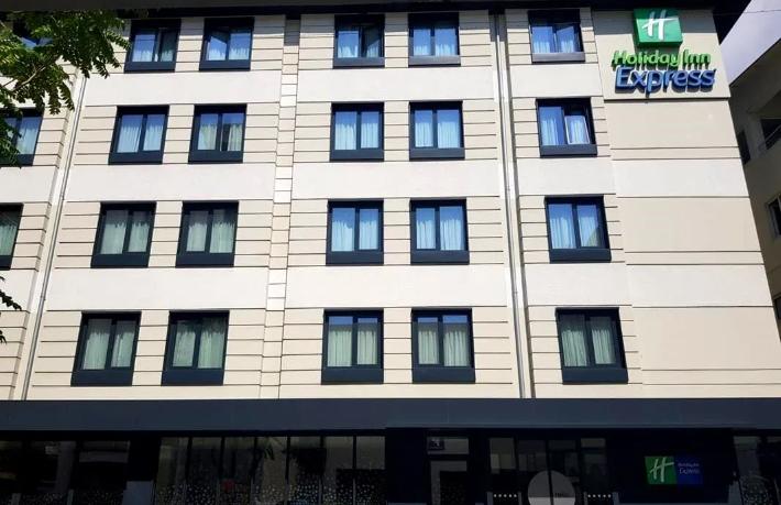 Holdiday Inn Ataköy Oteli icradan satılıyor