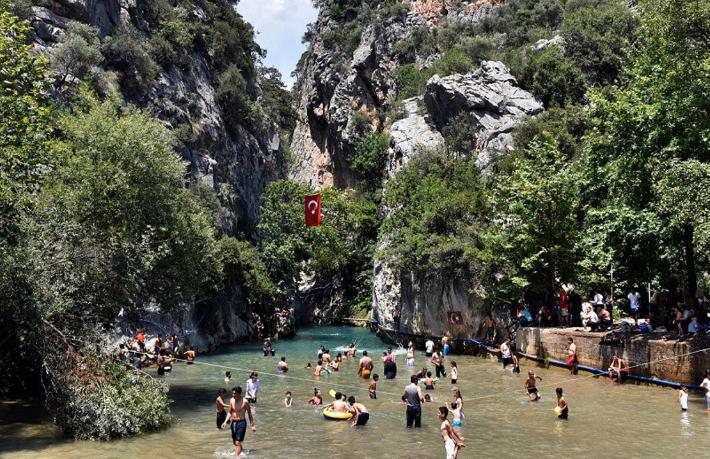Mersin, 2025’in 11 ayında 1.2 milyon turist ağırladı