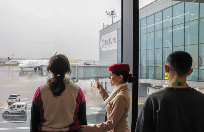Emirates’ten İstanbul Havalimanı’nda Otizm Dostu seyahat