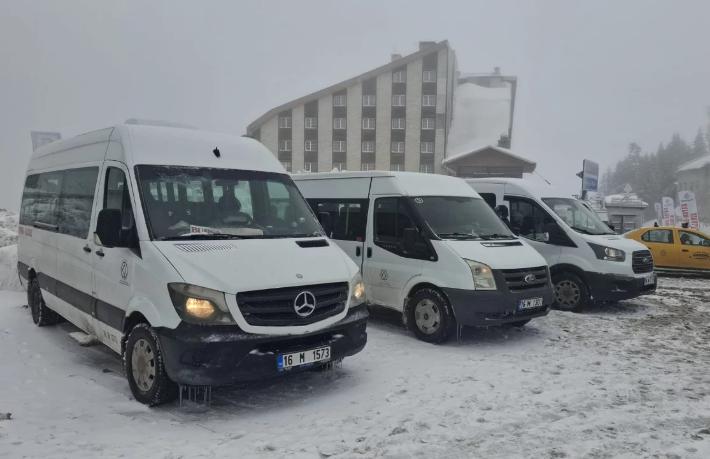 Uludağ'da 'korsan dolmuş' krizi… Götürüyorlar ama getirmiyorlar