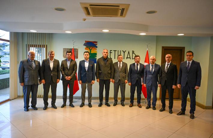 Bakan Ersoy: Belek'te turizm altyapısı güçleniyor