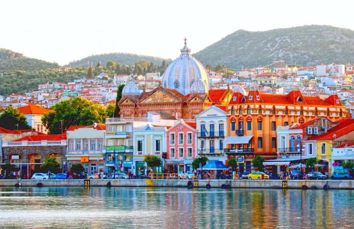 Yunanistan, Türk vatandaşlarına ekspres vize uygulamasını 1 yıl uzattı