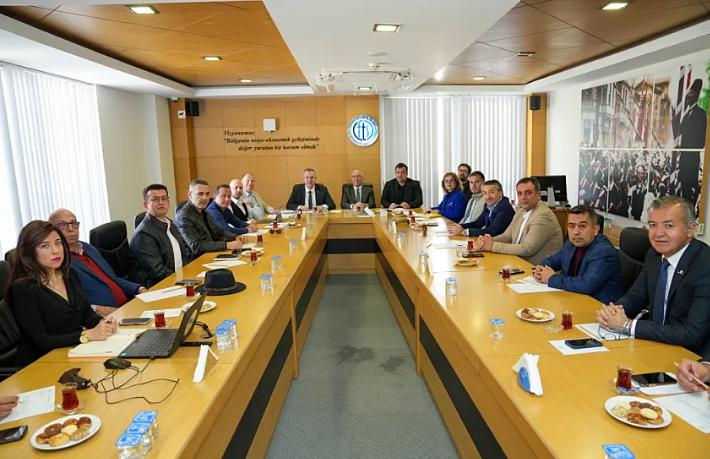 Fethiye'de yabancı turist açığını yerliler kapatıyor