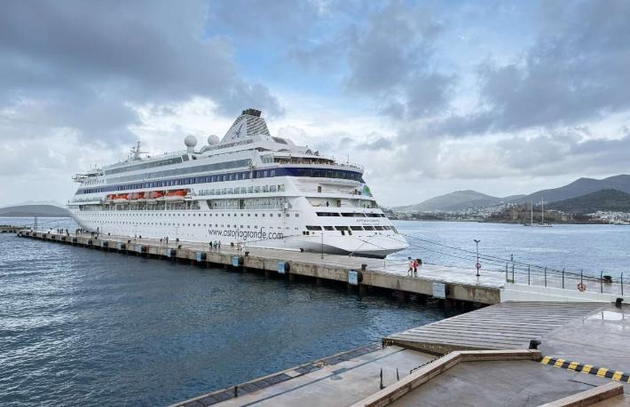 Bodrum Cruise, sezonu Port Astoria Grande ile açtı