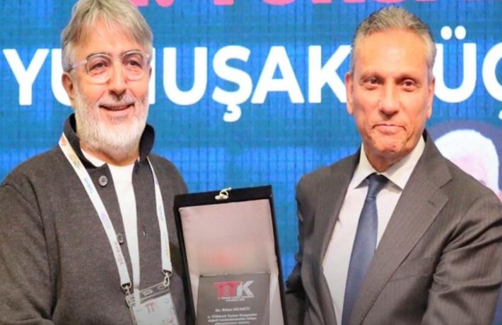 Erkan Mumcu: Sektörün gelişimi çoğu zaman engellere rağmen gerçekleşti