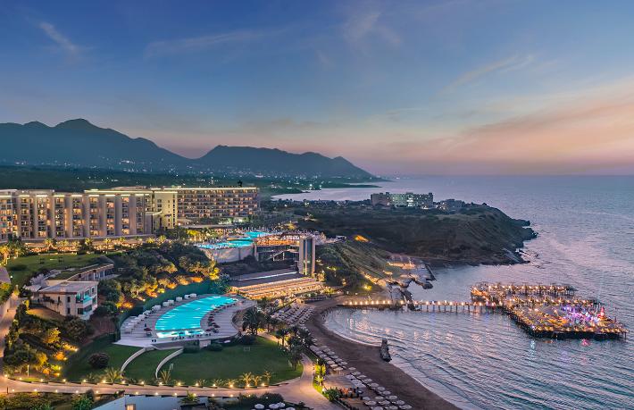 Elexus Hotel & Resort & Spa, konseptini yeniledi