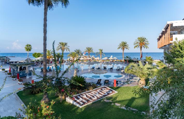Corendon Antalya'daki üçüncü otelini açtı