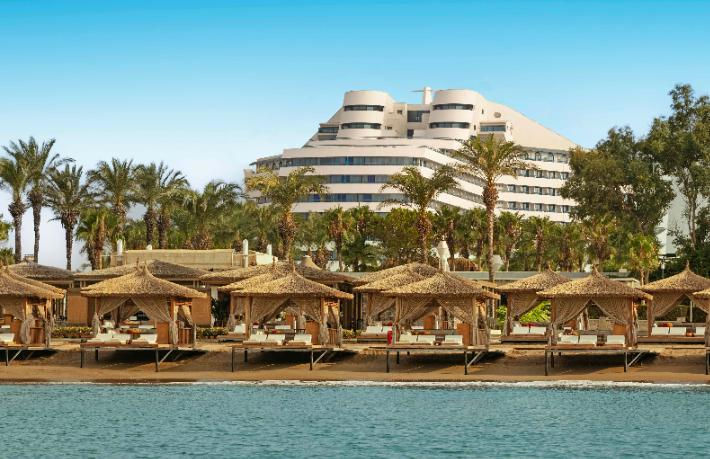 Titanic Hotels'te bayramda üç ayrı konsept