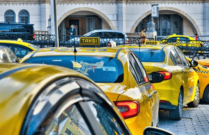 Türkiye ilk sırada... Turistlerin en çok taksi şikayeti yaptığı ülkeler açıklandı