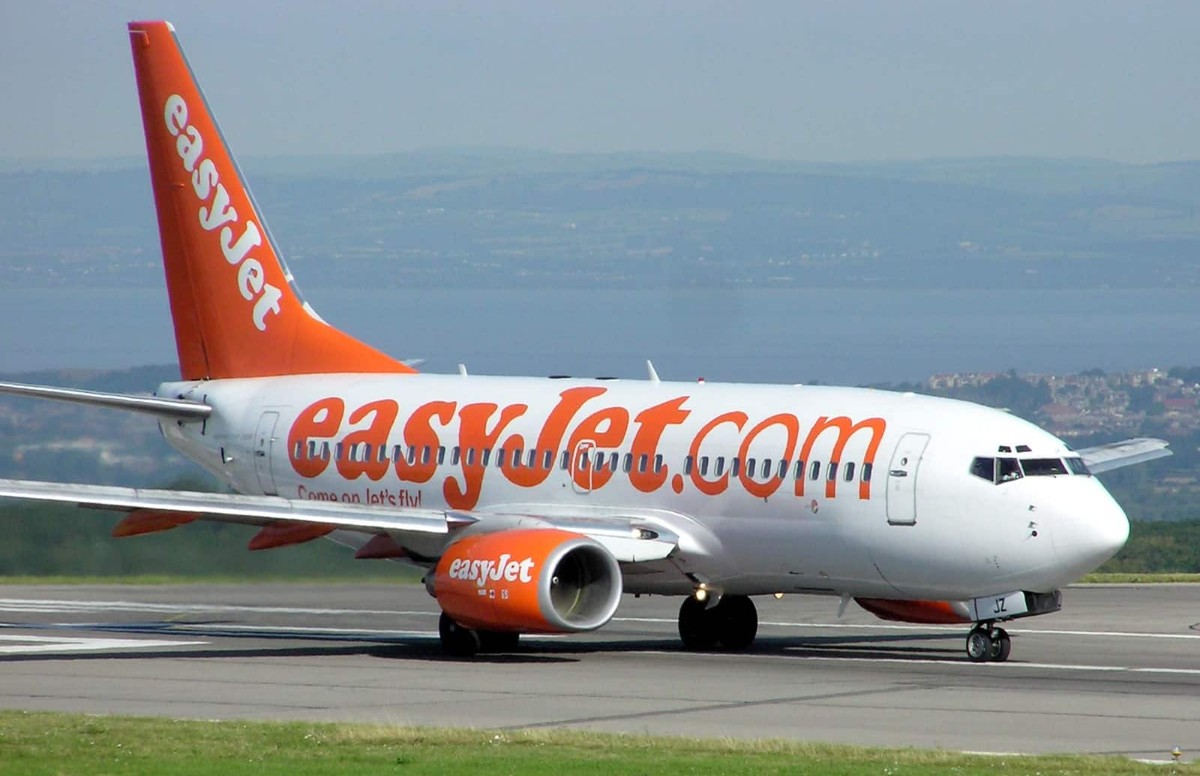 EasyJet, 4,74 Milyar Sterlinlik teklifi 'Fırsatçı bir yaklaşım' diyerek reddetti