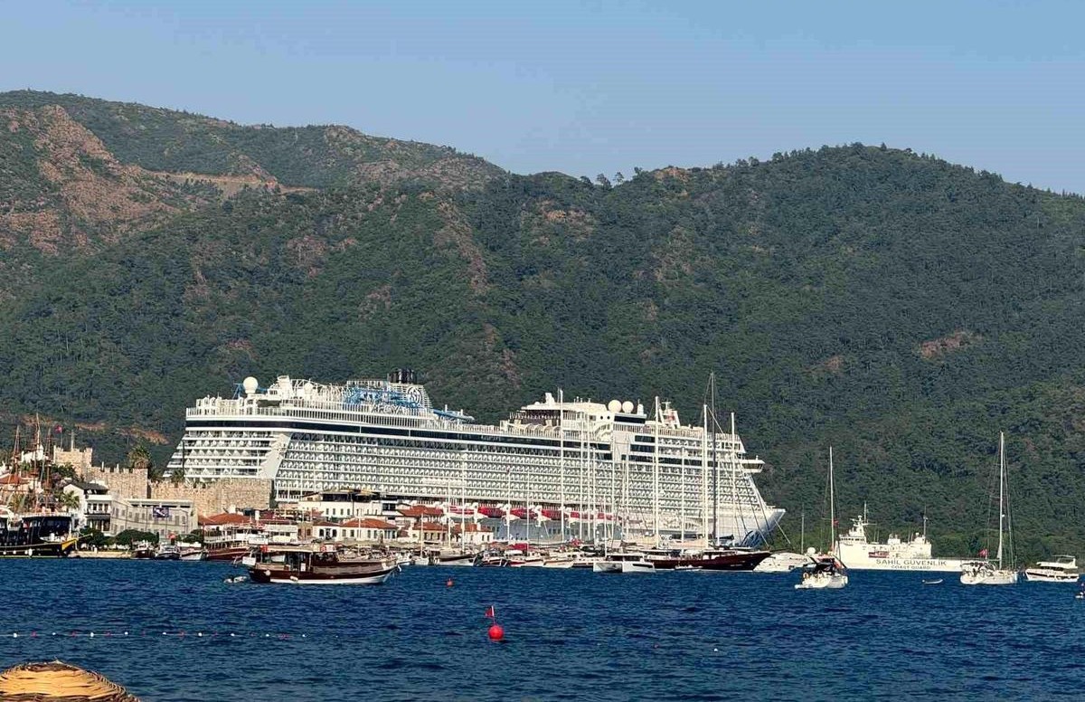 Marmaris’i bir haftada üç kruvaziyer ziyaret edecek