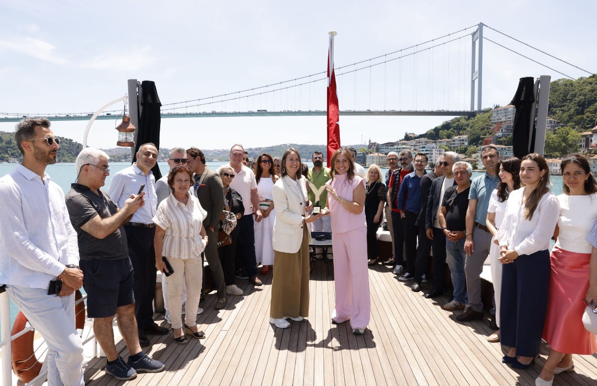 YEPUD, Boğaz’da kahvaltı etkinliği ile yaz sezonunu karşıladı
