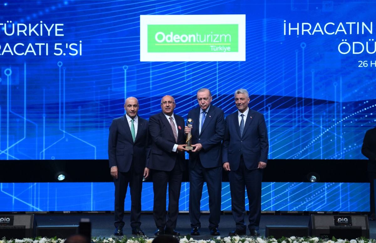Odeon Turizm, 'İhracatın Şampiyonları Ödülleri'nde, seyahat hizmetlerinde birinci sırada yer aldı