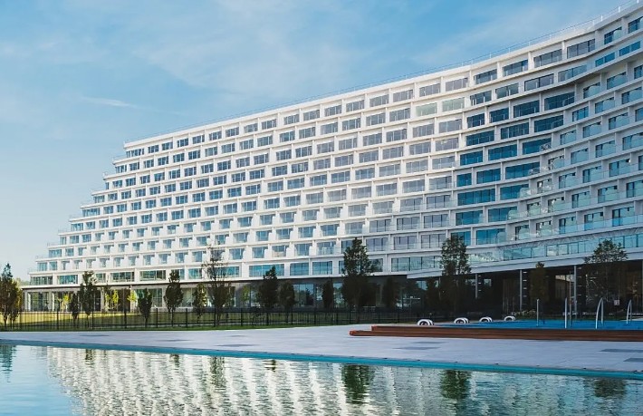 13 kat, 1.240 oda... Baltık kıyısındaki en büyük otel açılıyor