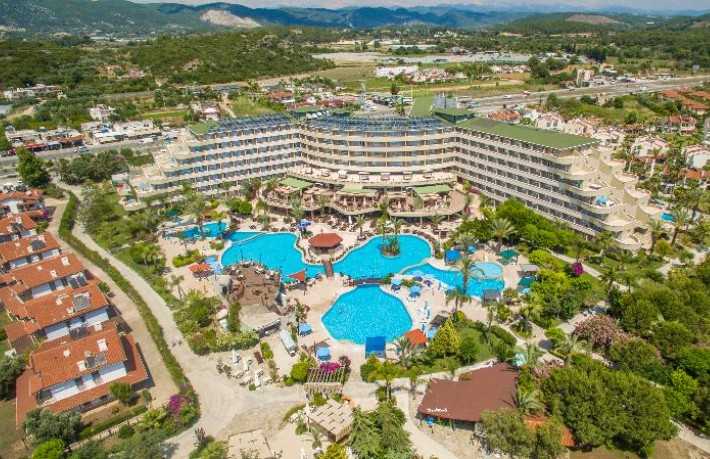 Antalya'da otel dolulukları yüzde yüze ulaştı