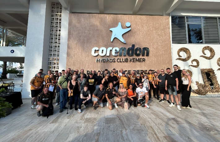Hull City taraftarları Corendon ile Türkiye’ye tatile geldi
