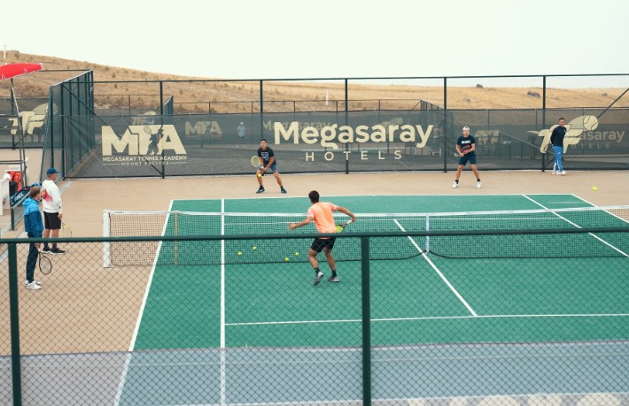 Megasaray Mount Erciyes'te 7 hafta kesintisiz tenis şöleni... 52 ülkeden 550 sporcu