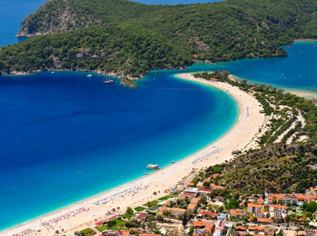 İngiliz gazeteden 'Türkiye'ye tatile gidin' çağrısı