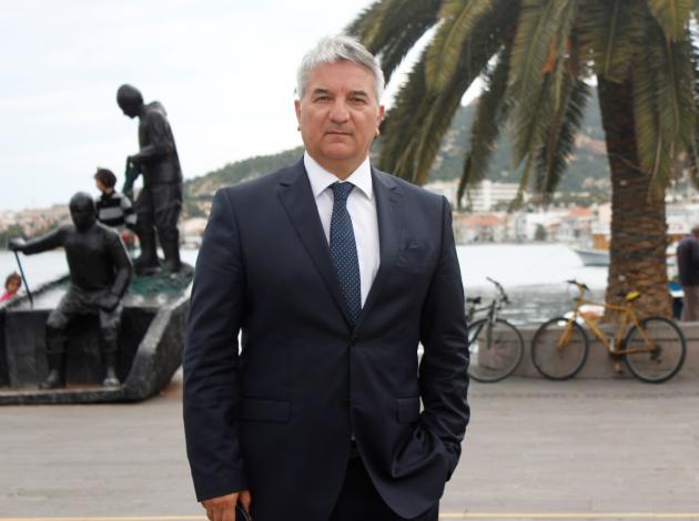 İzmir tarifeli seferlere destek istiyor