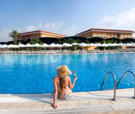 Kamu çalışanlarına 12 ay taksitli tatil fırsatı