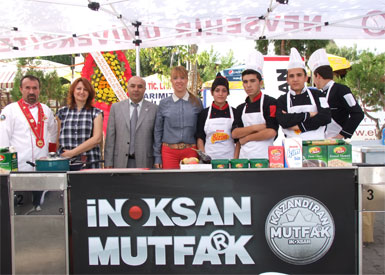 Kapadokya’da yemek şöleni…