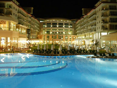 Kemer Resort, 57 Milyon Dolara satıldı...