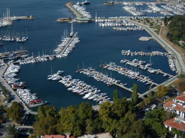 Koç, Kalamış Yat Limanı'nından vazgeçti