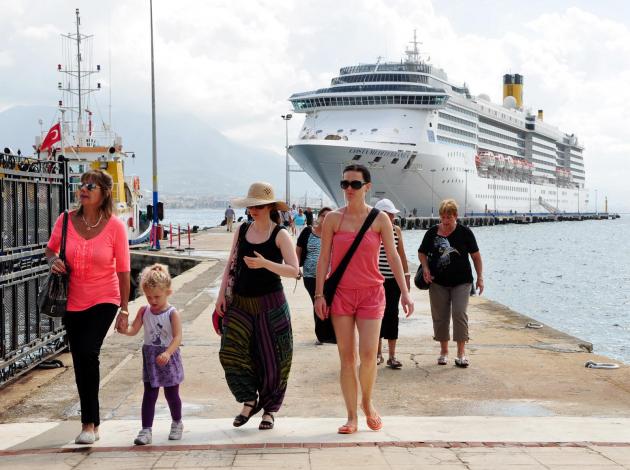 Kruvaziyer turisti Türkiye'den vazgeçmiyor