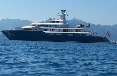 Lüks yatlar Marmaris'i ihya etti...
