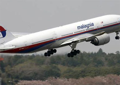 239 kişi taşıyan Malezya uçağı kayboldu