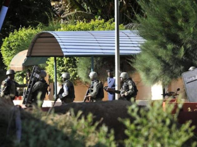 Mali'de lüks otele saldırı