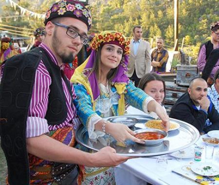 Marmaris'te Gastronomi ve Kültür Şenliği