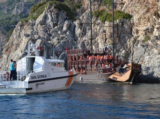 Marmaris'te tur teknesi kazası