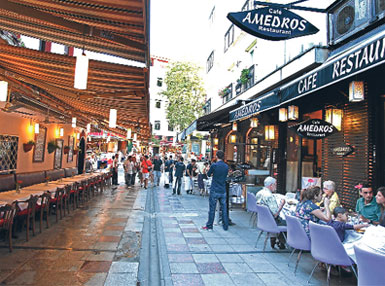 Masa Operasyonu, Bakırköy'e de sıçradı...