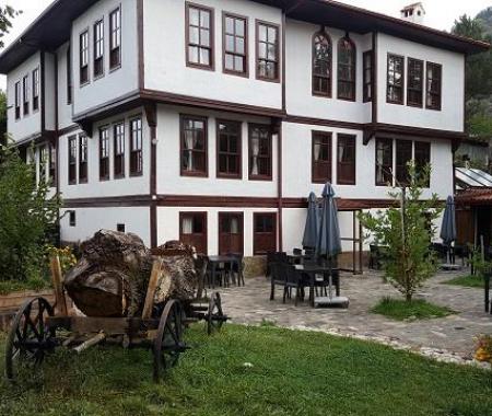 Melek Hotels yeni otelini açıyor