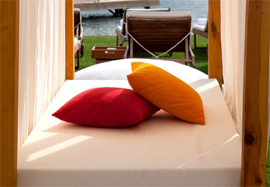 Bodrum'un yeni incisi Moon Beach & Lounge...