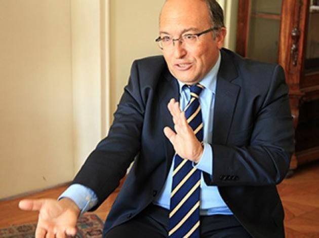 Müsteşar işi gücü bıraktı personele sardı