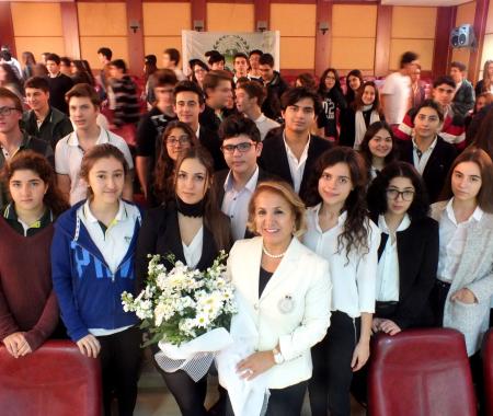 Nevin Akçelik'den Girişimcilik Dersi