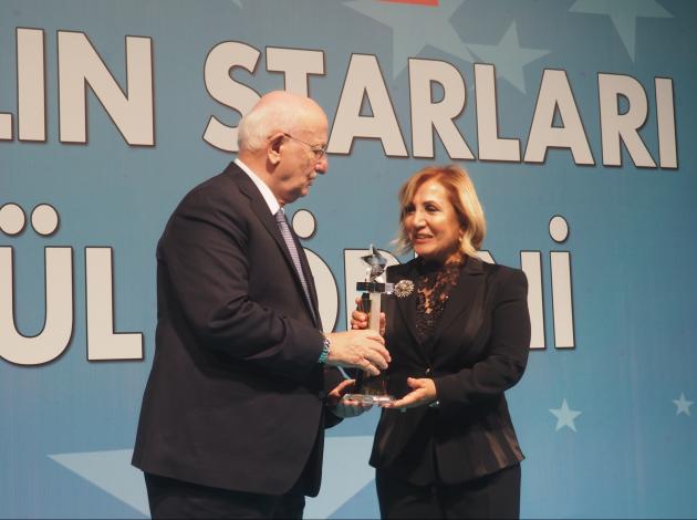 Nevin Akçelik'e 'Yılın İş Kadını' Ödülü