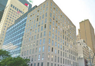 New York’un kalbine ayyıldızlı gökdelen...