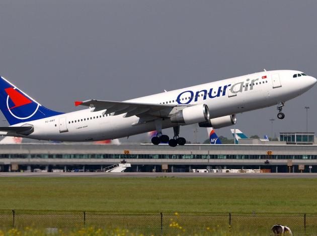 Onur Air Kıbrıs uçuşlarını neden durdurdu?