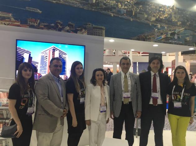 Ortadoğulu turiste  'Bir tane İstanbul var' sloganı ile davet
