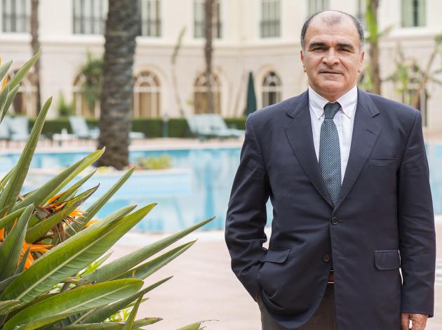 Osman Ayık: Turizm kan kaybediyor