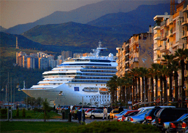 İzmir, turizmde istediği sıçramayı neden yapamıyor?...