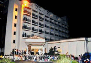Süzer Otele gece yarısı 'El koyma' baskını...
