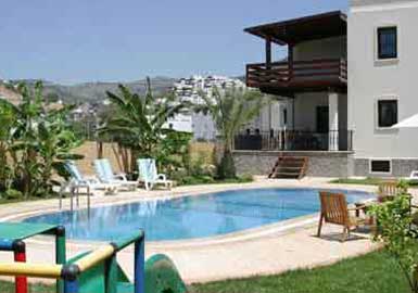 Çeşme'de yazlık evlerin fiyatları taban yaptı...