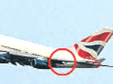 British Airways uçağının kapısı, havada açılıyordu...